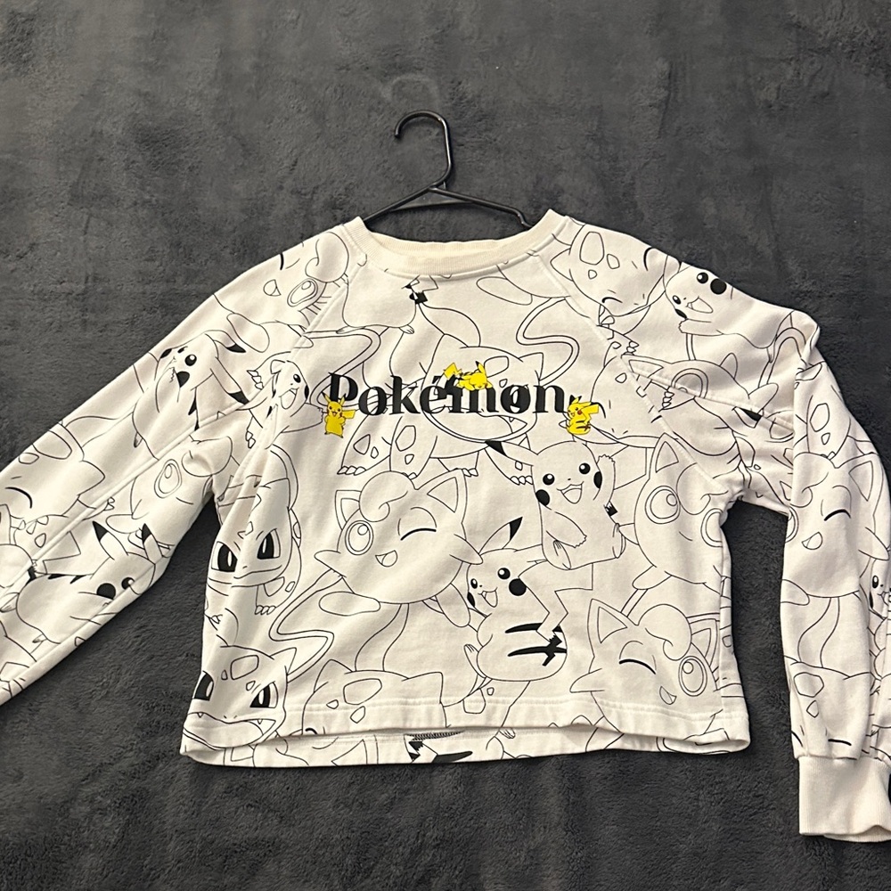 Pokemon Graphic Sweatshirt